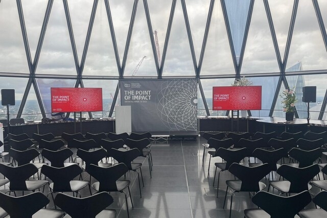 L- 40 75inch Screens.jpg