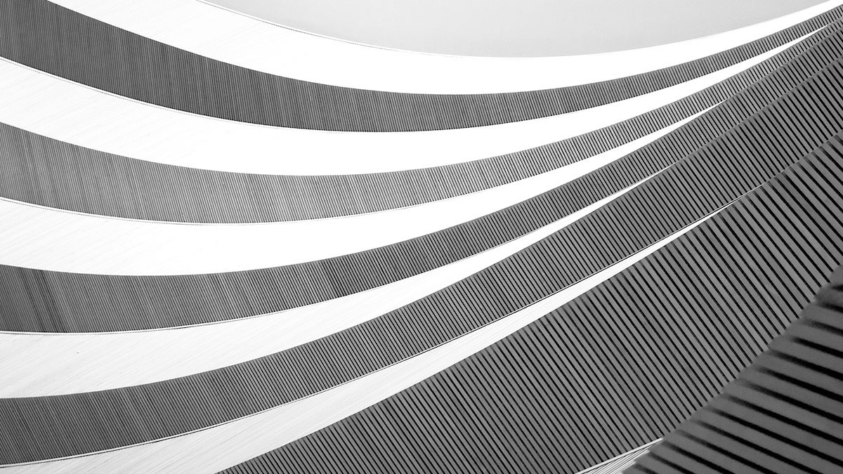wavey-vertical-line-stack-field.jpg