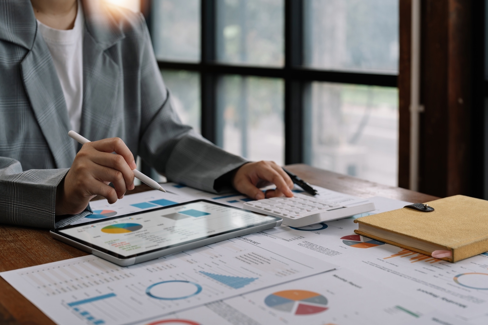 the-role-of-ai-in-financial-services.jpg