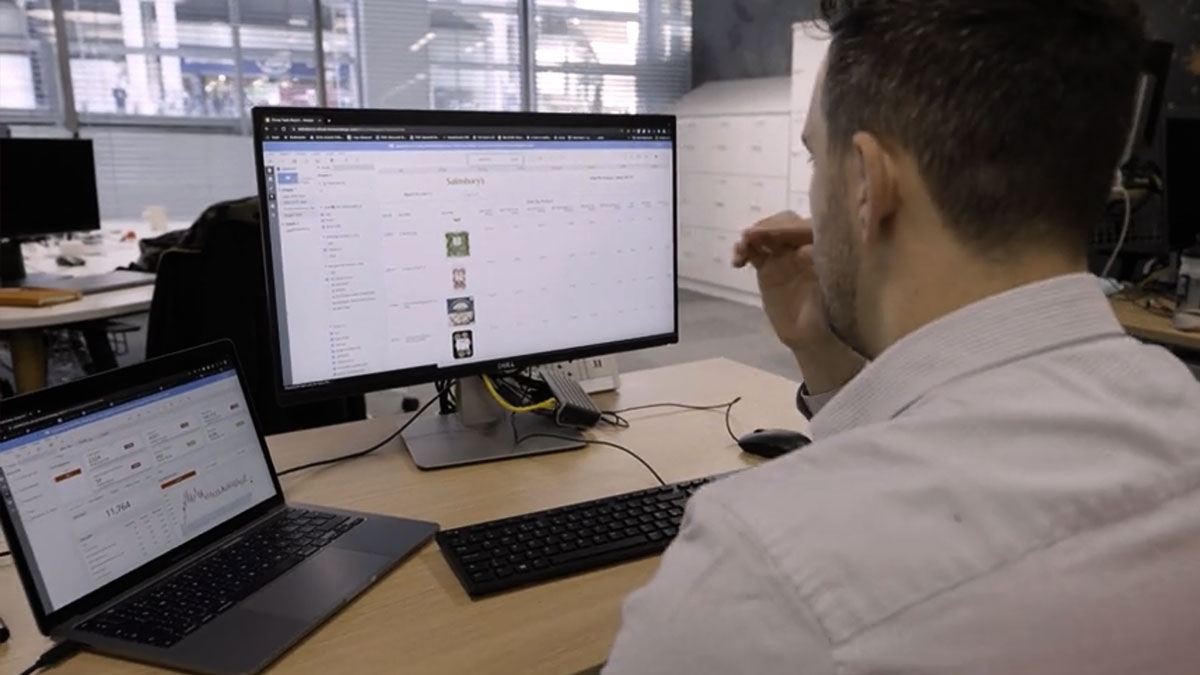 Video thumbnail - Sainsbury's: Enhance Customer Experience Through Your Data